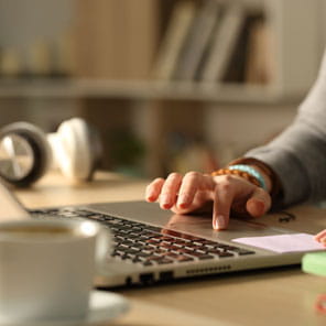 Comment emprunter moins cher sans les banques ?