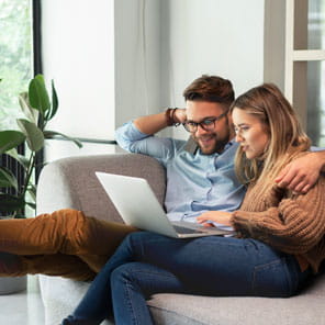 Un microcrédit est un prêt qui vous permet d'emprunter facilement de petites sommes d'argent